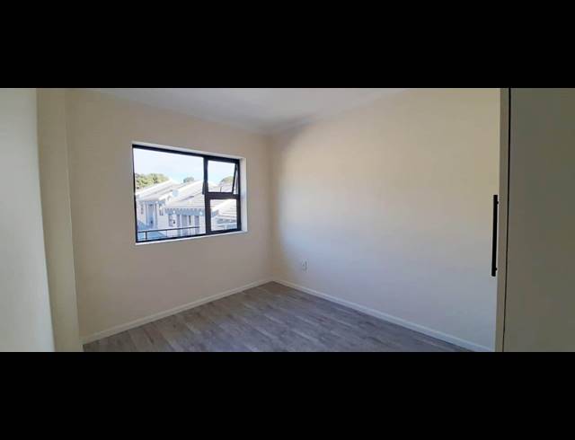 1 BEDROOM TOWNHOUSE RENTED IN MOUNT PLEASANT
